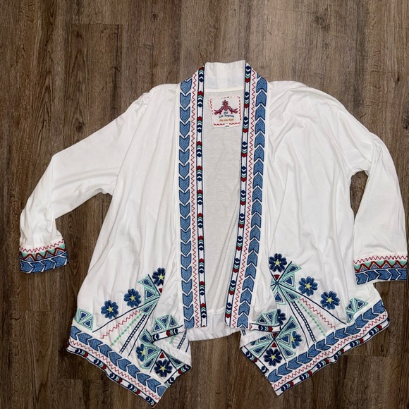 Johnny Was LA • Aztec Embroidered Fly Away Open Drape Cardigan - Picture 6 of 14